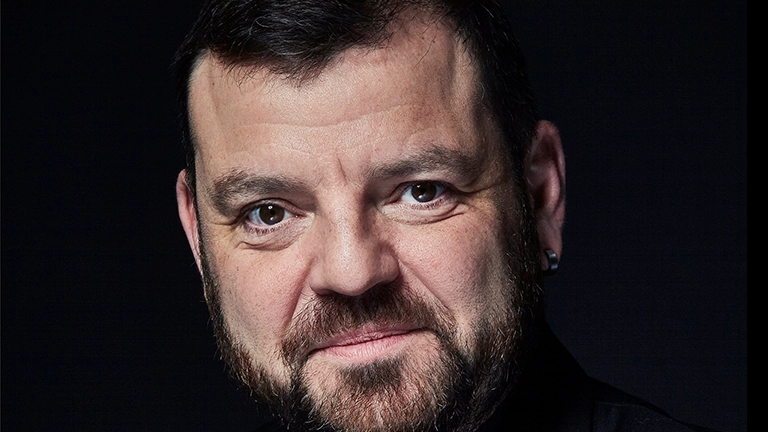 Portrait de Steven Devine, Chef d’orchestre et clavecin 