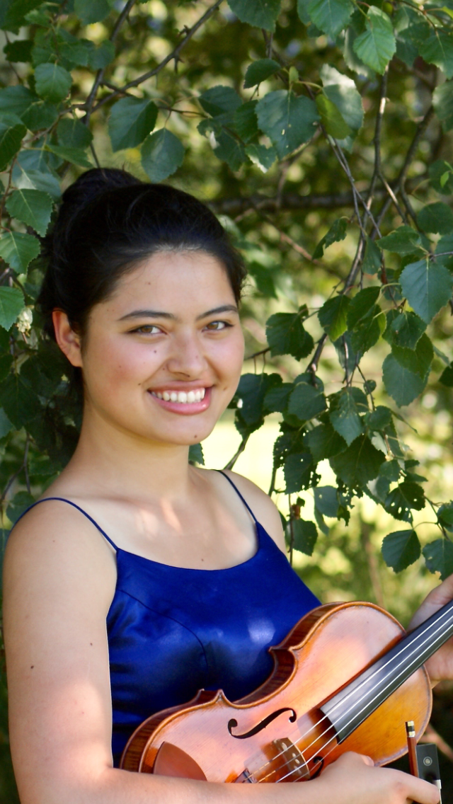 Portrait de Susila Heath, Violon baroque